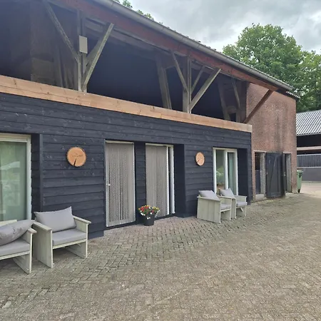 Klein Koestapel Putten